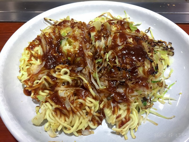  Only on Miyajima - Vegetarian Okonomiyaki!