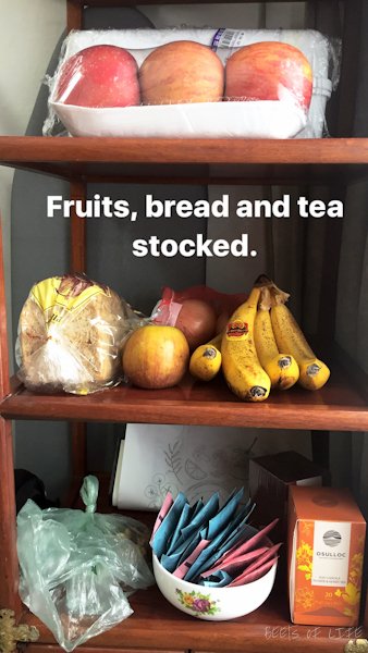 Other essentials for vegetarians: fruits, bread and tea.